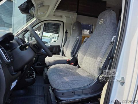 Caravana semiintegrada Bürstner Signature SFT 7.5