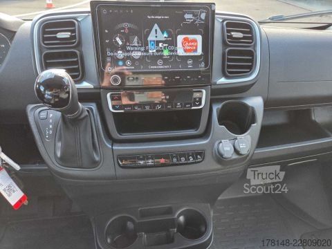Caravana semiintegrada Bürstner Signature SFT 7.5