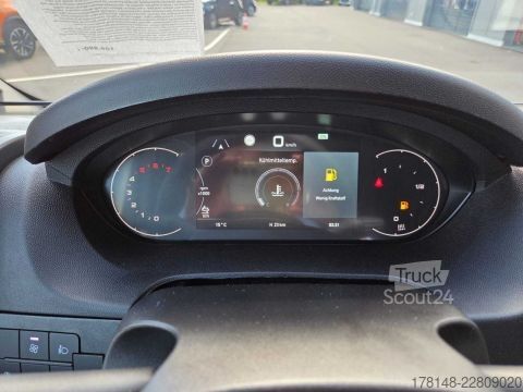 Caravana semiintegrada Bürstner Signature SFT 7.5