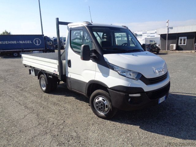 Pick-up dodávka IVECO DAILY 35C14