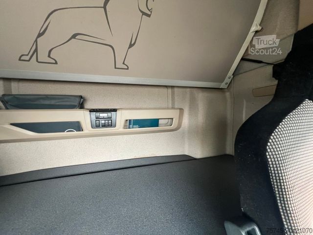 Dostavno vozilo s kesonom MAN TGL 8.190 * 1.5T LBW * TEMP * STANDKLIMA *