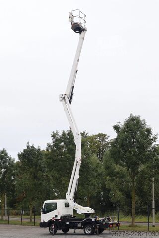 Platforma de ridicare Nissan NT400 | P200 AXE | 20 METER | LOW KM