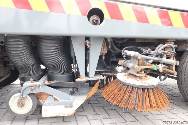 Vejfejemaskine AEBI MFH 5000 | FRONT BRUSH | 1.000 L TANK | SWEEPER
