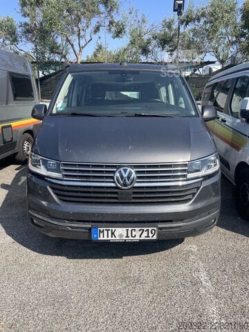 Autorulotă Volkswagen California T6.1 Ocean 2023 | Cambio automatico | Tetto a soffietto