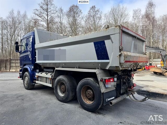 Sklápěč Scania R730 6x4 tipper truck with 2010 Maur triple traile