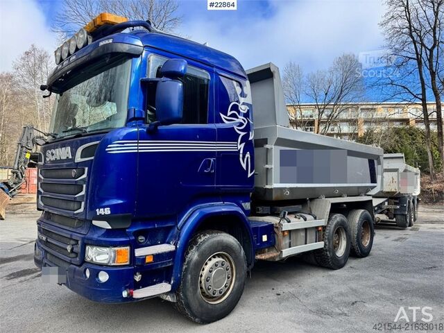 Sklápěč Scania R730 6x4 tipper truck with 2010 Maur triple traile