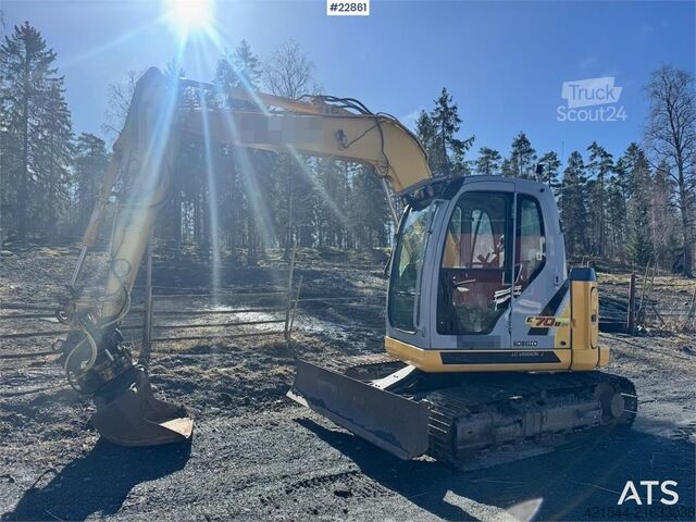 Pásový bagr New Holland Kobelco E70BSR-2 – Rototilt – 2 buckets – Only 1 o