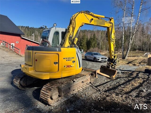 Pásový bagr New Holland Kobelco E70BSR-2 – Rototilt – 2 buckets – Only 1 o