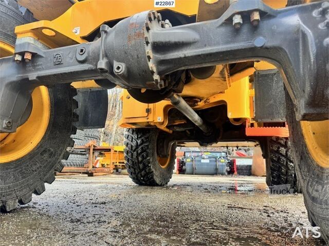Nakladalnik Volvo L30G Wheel Loader w/Bucket – 1410 hours! WATCH VID