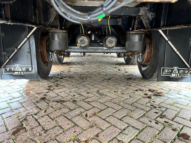 Prevoz v hladilniku/zamrznjenem stanju Gray and Adams Thermoking SLXe 200,BPW,260 cm hoch,6 cm wanden