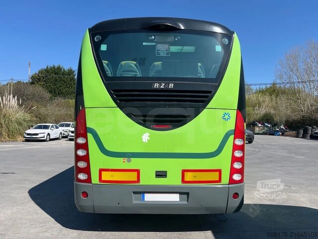 Turistični avtobus Irizar Volvo i4CD