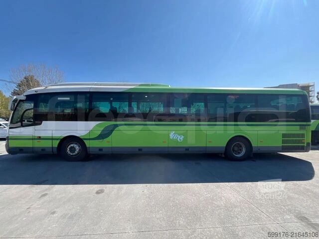 Turistični avtobus Irizar Volvo i4CD
