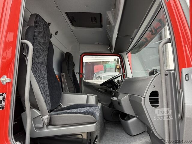 Furgone bevande MERCEDES-BENZ Atego 823 Klima Tempomat Spurhalte Kamera AHK