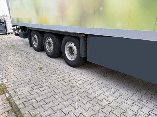 Semi-remorque frigorifique SCHMITZ CARGOBULL Tiefkühlauflieger mit Thermo King