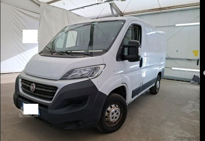 Slēgtais furgons FIAT Ducato Kasten  L1H1*Klima*Navi*Kamera*Tempomat*
