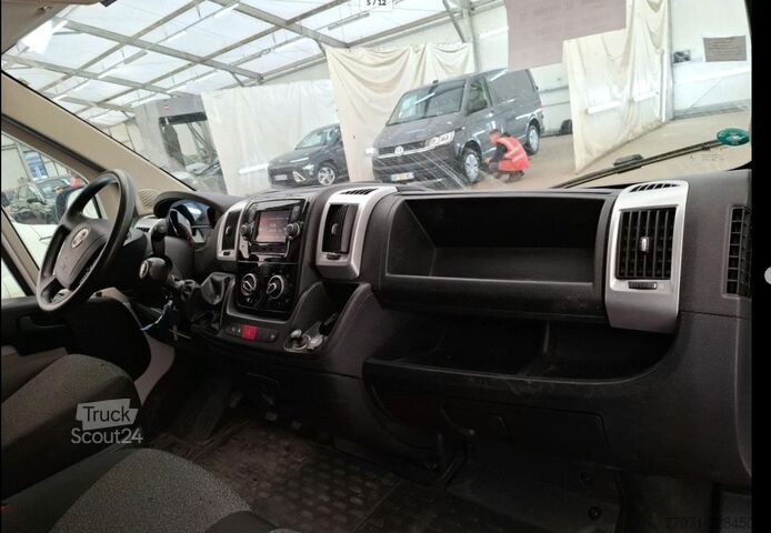 Slēgtais furgons FIAT Ducato Kasten  L1H1*Klima*Navi*Kamera*Tempomat*