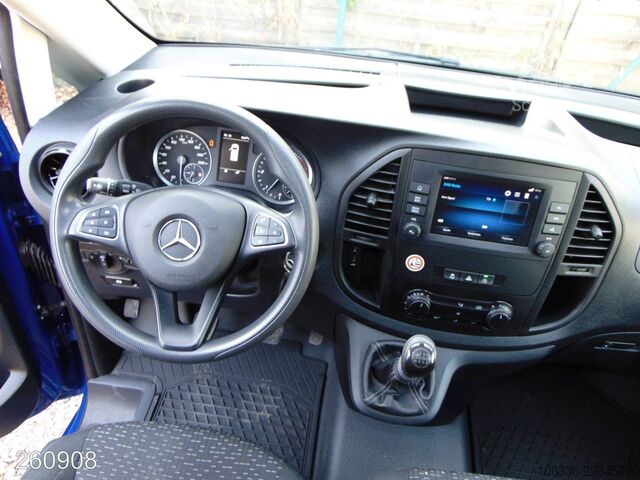 Slēgtais furgons MERCEDES-BENZ Vito 116CDI Sortimo-Klima-Navi-Kamera-Dachträger