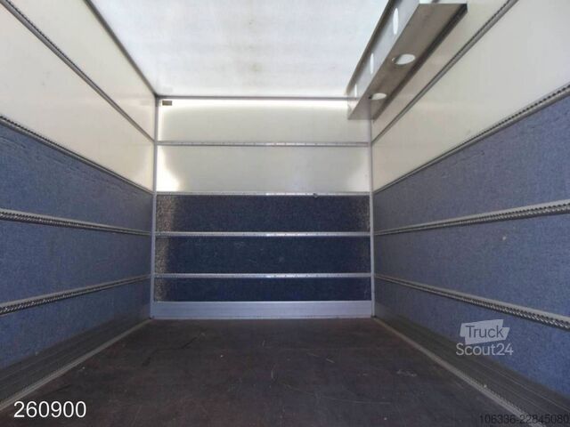 Furgons ar kasti VW Crafter 2.0 TDI langer RS-Klima-Kamera