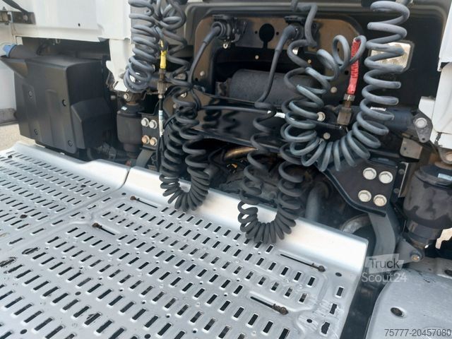 Volumen SZM DAF XF106-480 SSC Low Deck-INTARDER-2 Tanks-NAVI