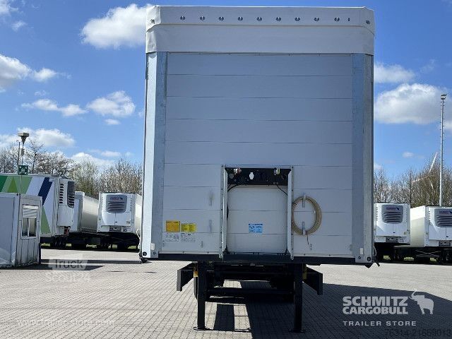Открытый полуприцеп с тентом Berger Curtainsider Standard Getränke