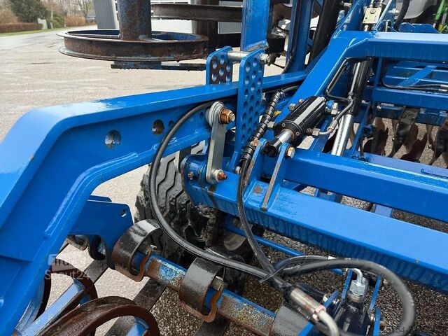 Grada de discos Köckerling Rebell 600