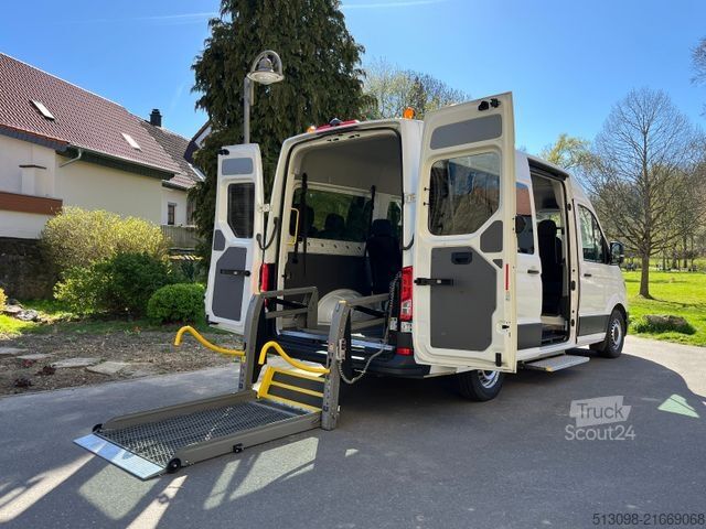 Минибус VW CRAFTER 2.0 TDI 8 SITZER KLIMAAUTO. HECKLIFT