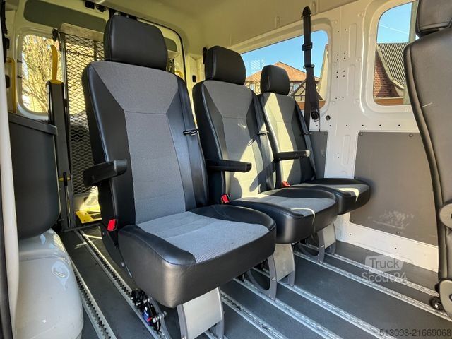 Минибус VW CRAFTER 2.0 TDI 8 SITZER KLIMAAUTO. HECKLIFT