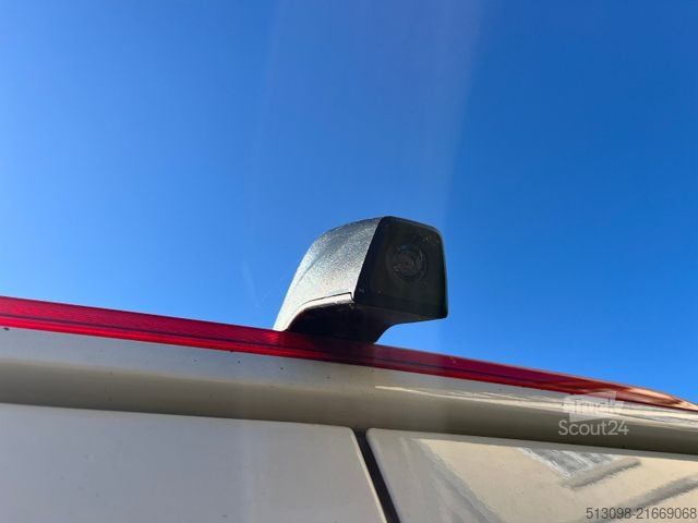 Минибус VW CRAFTER 2.0 TDI 8 SITZER KLIMAAUTO. HECKLIFT