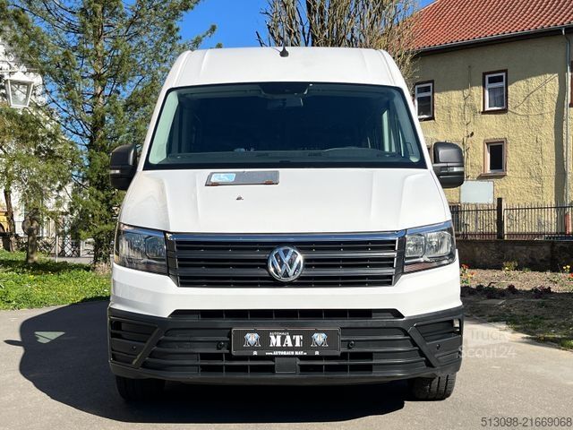 Минибус VW CRAFTER 2.0 TDI 8 SITZER KLIMAAUTO. HECKLIFT