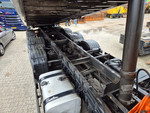 Kranwagen MAN TGA 32.410 8x2