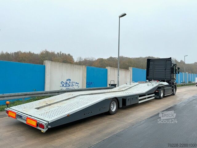 Autotransporter Auflieger  Autotransporter