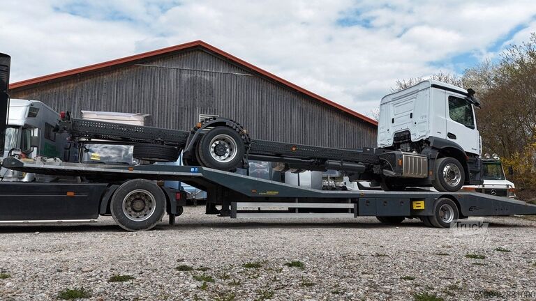 Autotransporter Auflieger  Autotransporter
