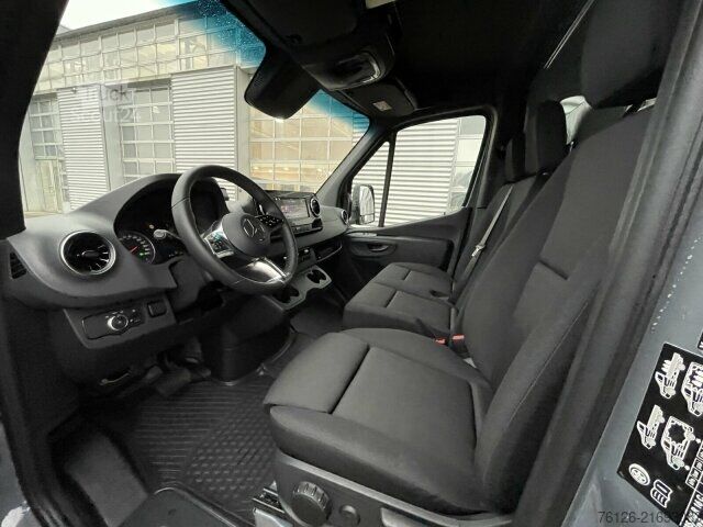Dodávka s plachtovou bočnicou Mercedes-Benz Sprinter 319 CDI L2+SCHIEBEPLANE +AUTOM+MBUX+NEU