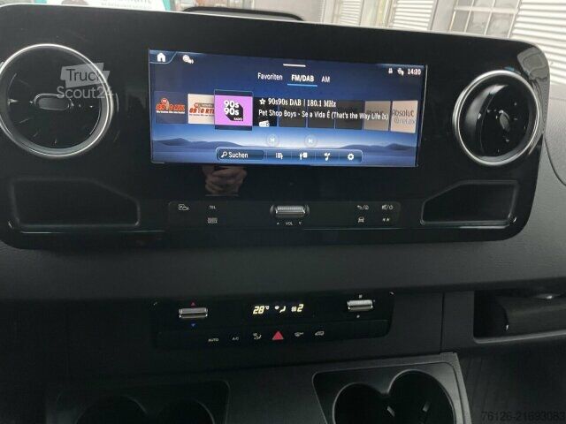 Dodávka s plachtovou bočnicou Mercedes-Benz Sprinter 319 CDI L2+SCHIEBEPLANE +AUTOM+MBUX+NEU