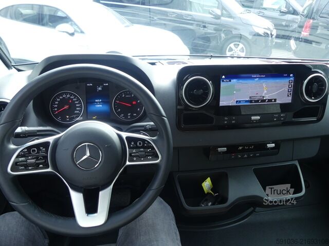 Polointegrovaný karavan Hymer-Eriba C 690 MC T Sprinter 317 ERST12TKM/9GAUT