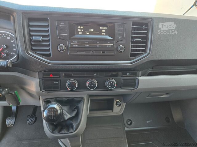 Furgão cortina de lona VW Crafter 35 Pritsche + Plane mittellang RWD AHK