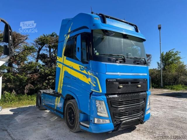 Vakio vetoauto Volvo FH 540