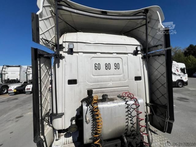 Tracteur routier standard Scania R 580