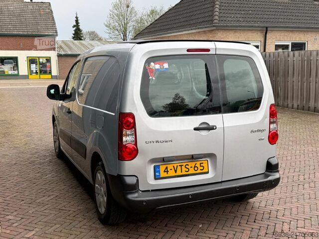 Fourgon tôlé Citroën Berlingo 1.6 e-HDI 500 90pk Automaat PDC AC Nav...