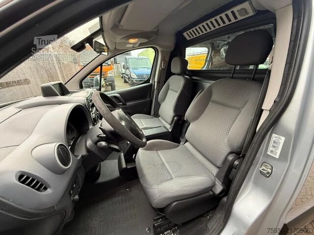 Fourgon tôlé Citroën Berlingo 1.6 e-HDI 500 90pk Automaat PDC AC Nav...