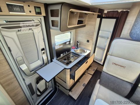 Puoliksi integroitu matkailuauto Weinsberg CaraCompact EDITION PEPPER 600 MF *TraumMobil* 160*Automatik