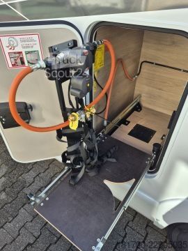 Puoliksi integroitu matkailuauto Weinsberg CaraCompact EDITION PEPPER 600 MF *TraumMobil* 160*Automatik