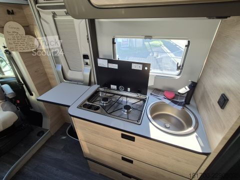 Puoliksi integroitu matkailuauto Weinsberg CaraCompact EDITION PEPPER 600 MF *TraumMobil* 160*Automatik