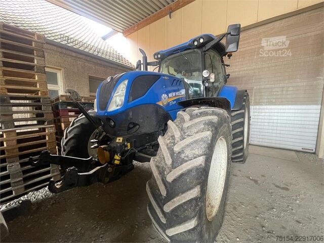 Traktör New Holland T 7.225 AC
