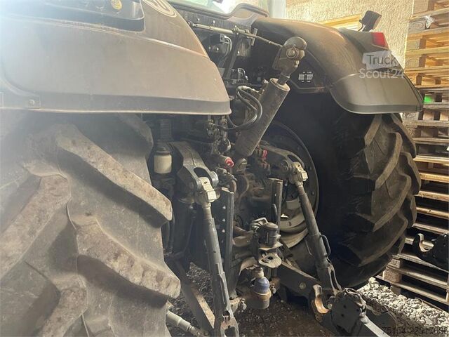 Traktör New Holland T 7.225 AC
