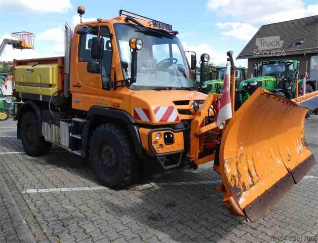  Unimog U 318