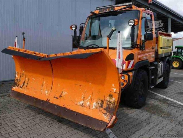  Unimog U 318