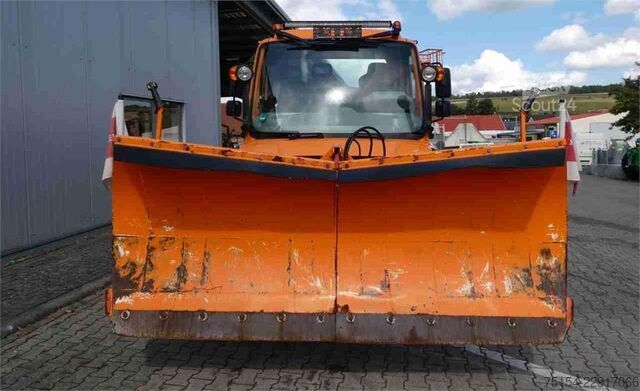  Unimog U 318