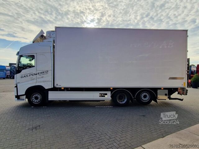 Gekoeld/bevroren transport Volvo FH 13.460 Globetrotter 6x2 - Carrier Frigo Supr...