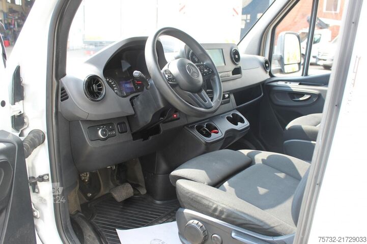 Koelwagen met geïsoleerde laadbak Mercedes-Benz Sprinter 314 9G-Tronic  Carrier Neos  Seitentur